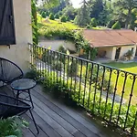 Lyon Faubourg - Priest Bed and breakfast 3*