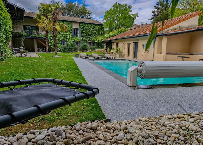 Lyon Faubourg - Priest Bed and Breakfast