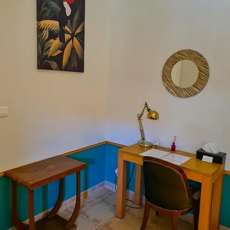 Lyon Faubourg - Priest Couette-café 3*